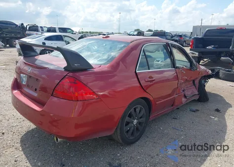 2007 Honda Accord 3.0 Ex z USA, uszkodzony, nr VIN 1HGCM66557A094602